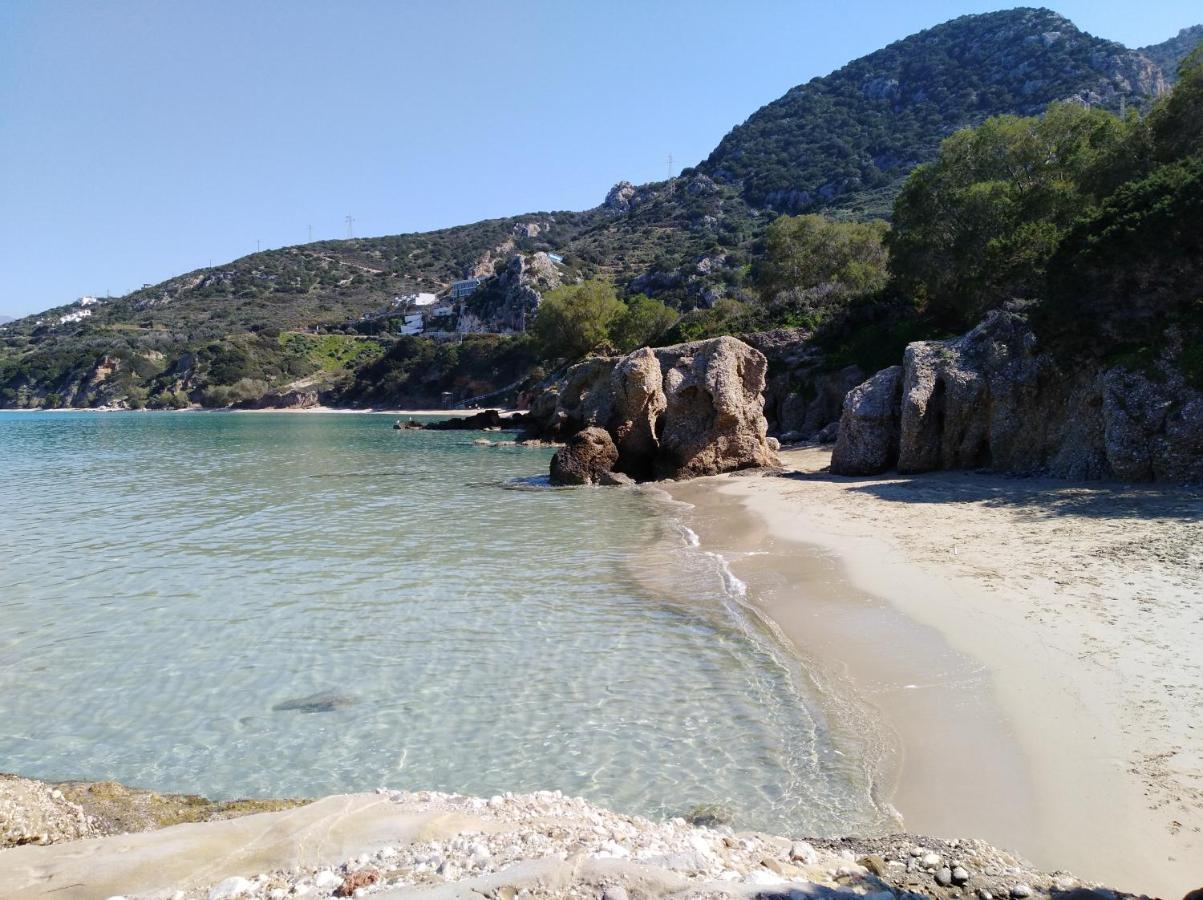 Chrysoula's Paradise * Istron
